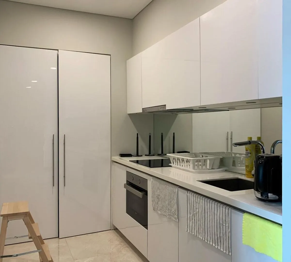 Sky Suites Klcc Level 58, 600Mbps Wifi - 2R Plus 1Bb Kuala Lumpur Apartment