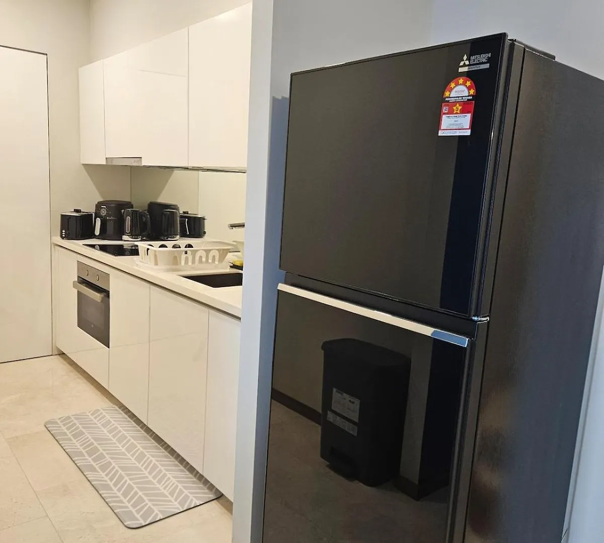 Sky Suites Klcc Level 58, 600Mbps Wifi - 2R Plus 1Bb Kuala Lumpur Apartment