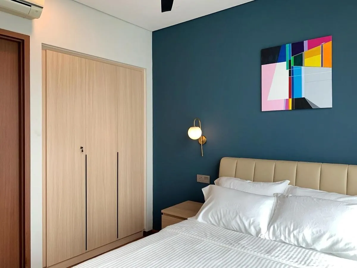 Sky Suites Klcc Level 58, 600Mbps Wifi - 2R Plus 1Bb Kuala Lumpur 0*,  Malaysia